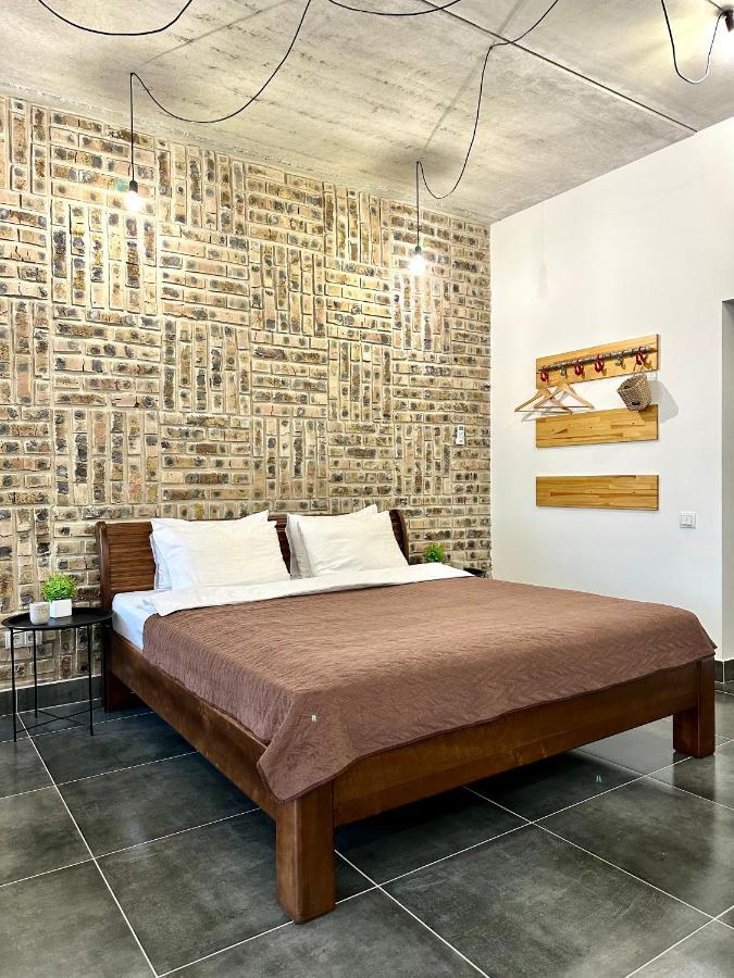 Designer Apartments In The City Center 罗夫诺 外观 照片
