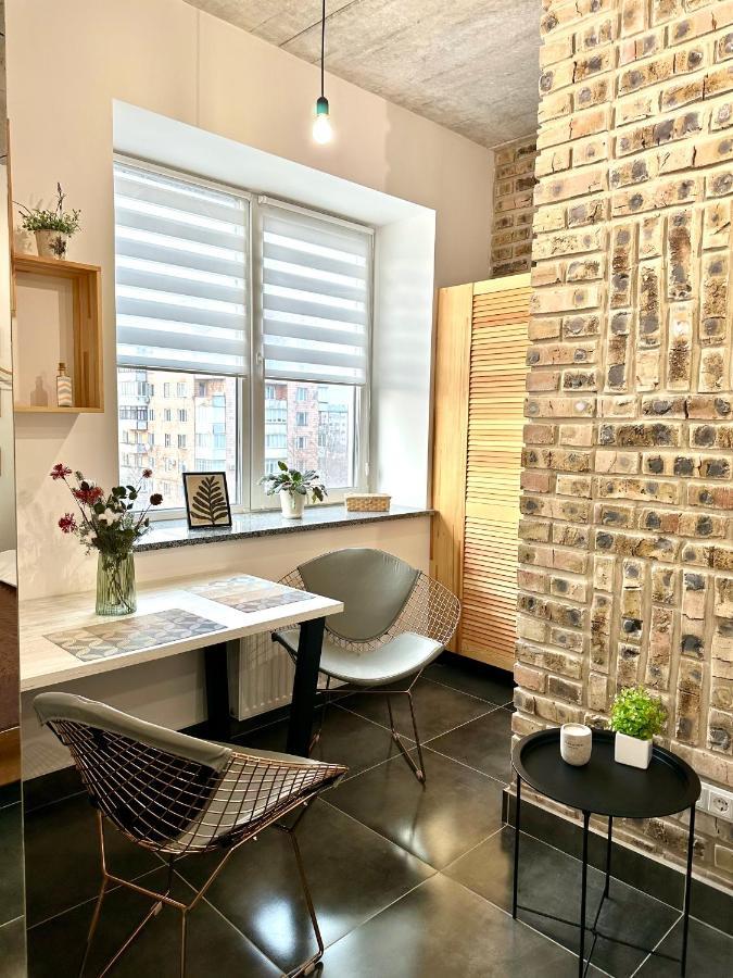 Designer Apartments In The City Center 罗夫诺 外观 照片