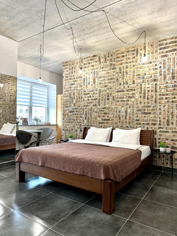 Designer Apartments In The City Center 罗夫诺 外观 照片